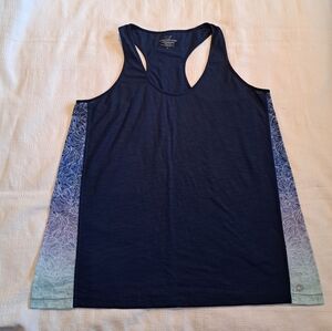 Vineyard Vines Performance women's size Large racerback tank top, Navy blue VGUC